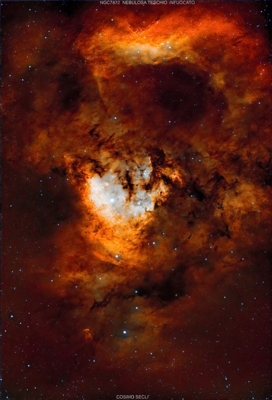 NGC 7822 – NEBULOSA TESCHIO INFUOCATO