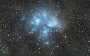 Seven Sisters - M45