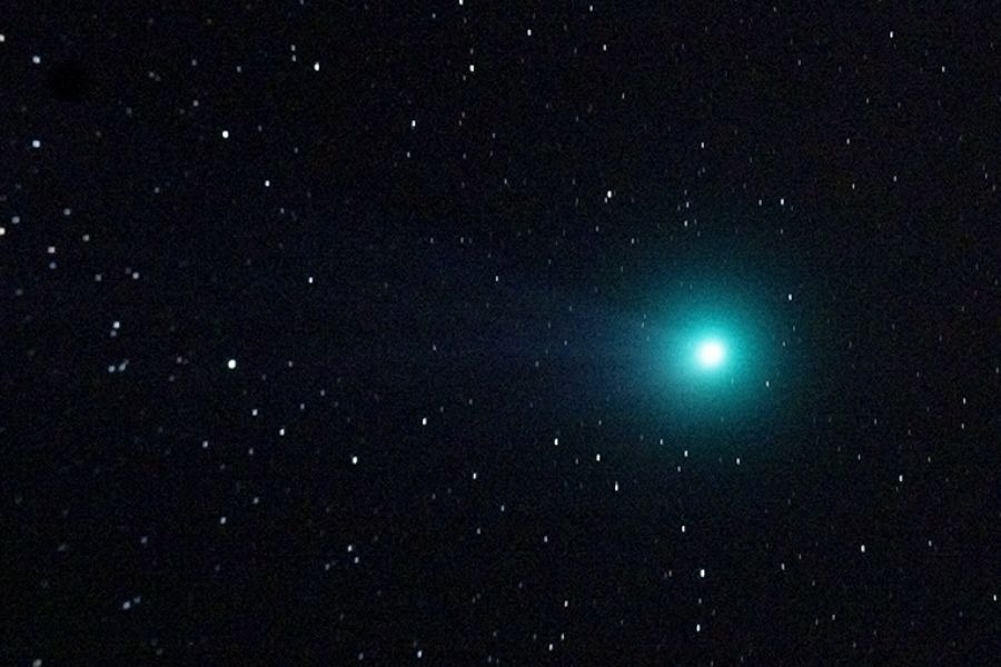 Lovejoy, scatto singolo, crop eccentrico