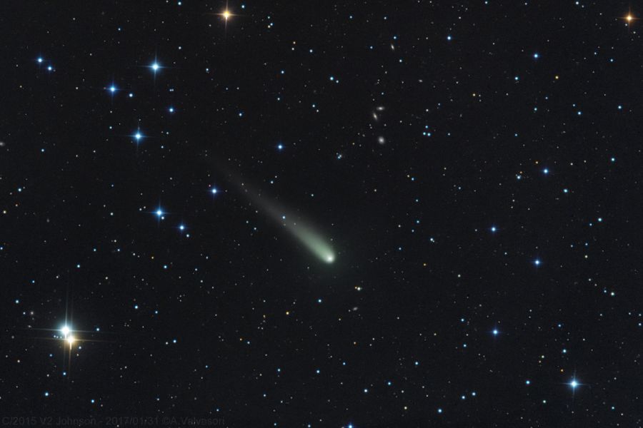 Cometa C/2015 V2 Johnson