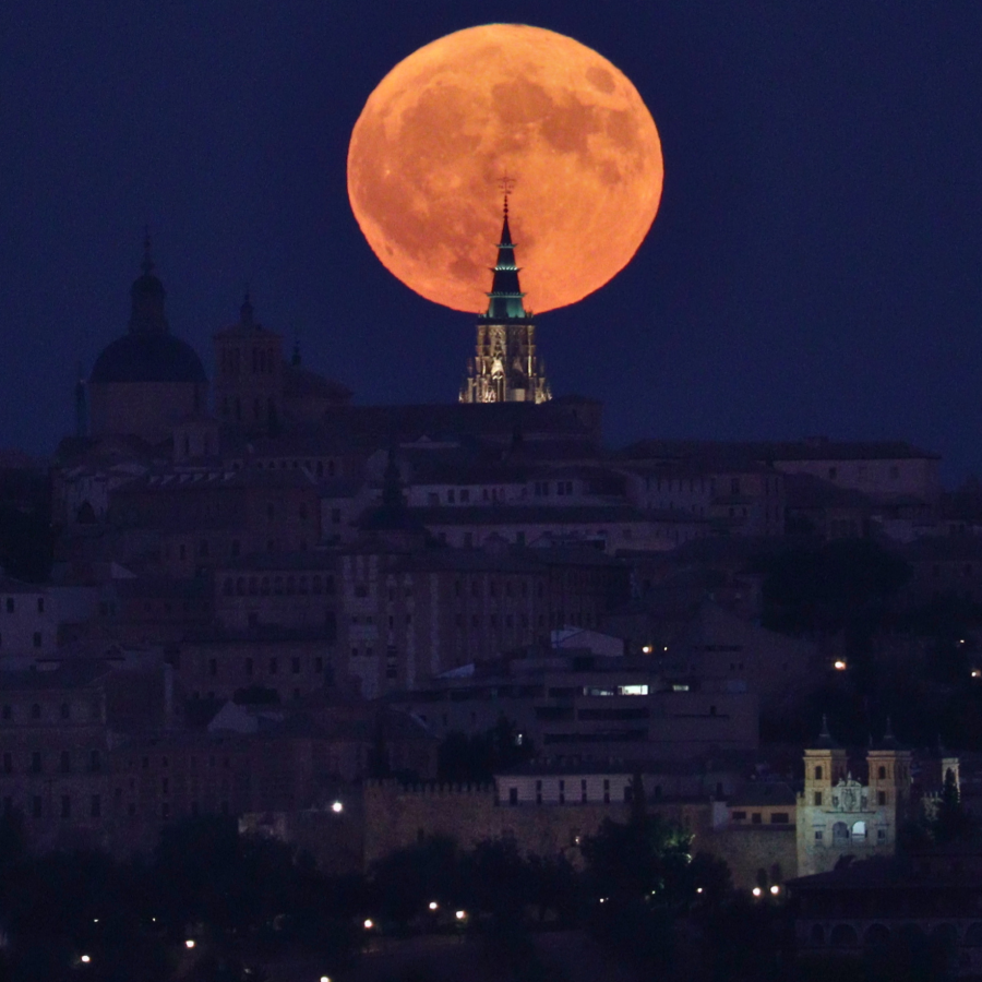 Luna dello Storione