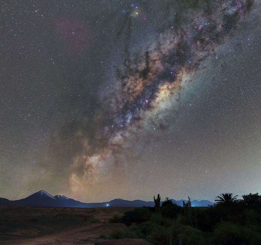 LICANCABUR VOLCANO, MILKY WAY AND THE ATACAMA DESERT