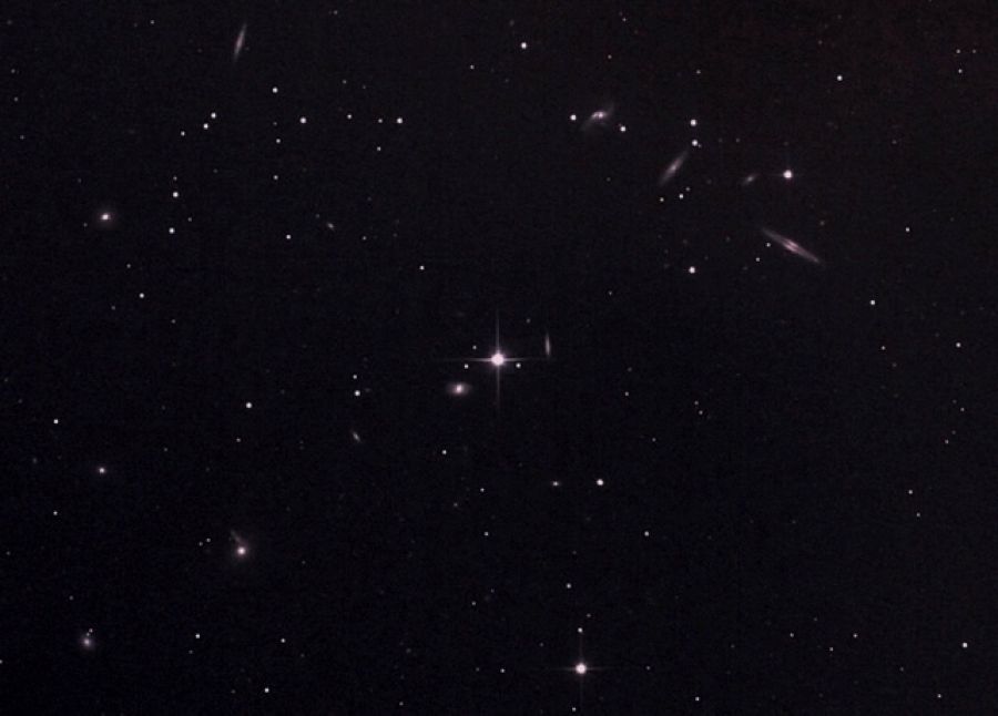 Gruppo di Ngc4005 e Arp138