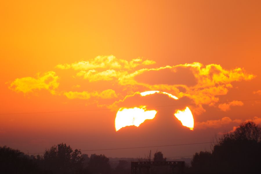 Tramonto dietro il Monviso