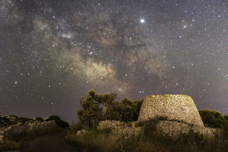 La Via Lattea sopra la campagna Salentina