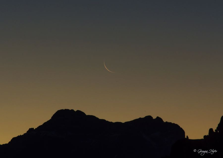 Sottilissima falce di Luna del 28°giorno