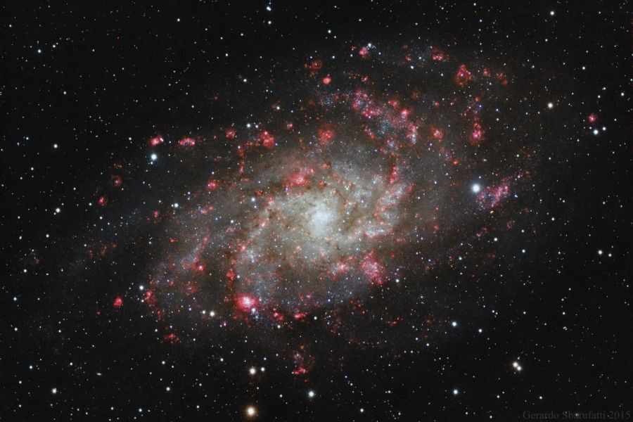 M 33