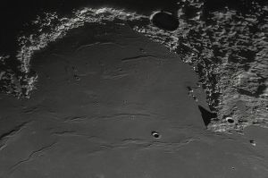 Sinus Iridum o "maniglia della Luna"