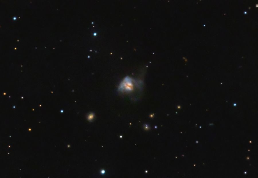 Galassia IC4553 Arp 220