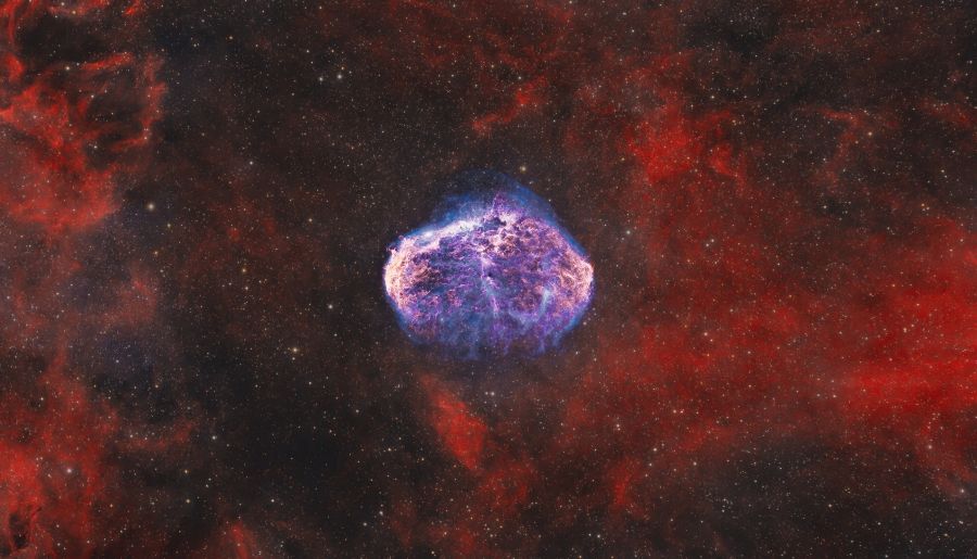 Crescent Nebula