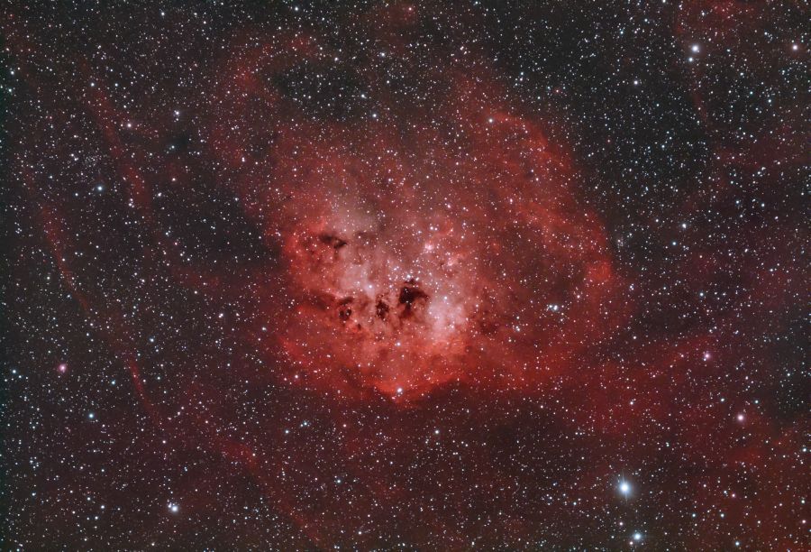 Ic410 nebulosa girino