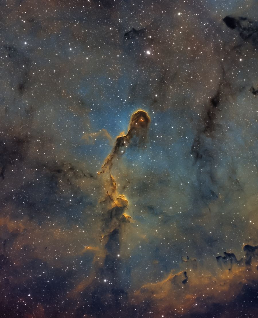 Vbd 142 Hubble palette