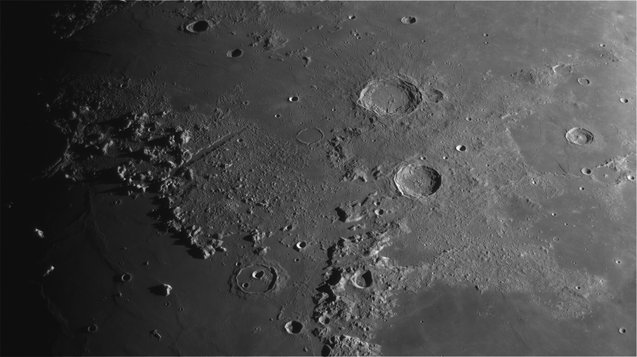 Vallis Alpes – Cassini – Aristoteles – Eudoxus – Mons Pico – Mons Piton