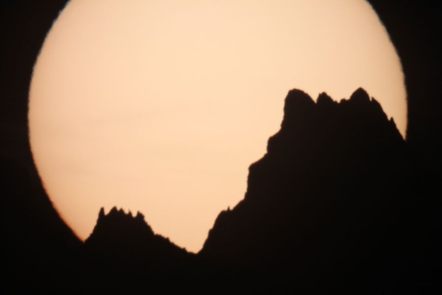 Il Sole tramonta "dietro" al Monviso