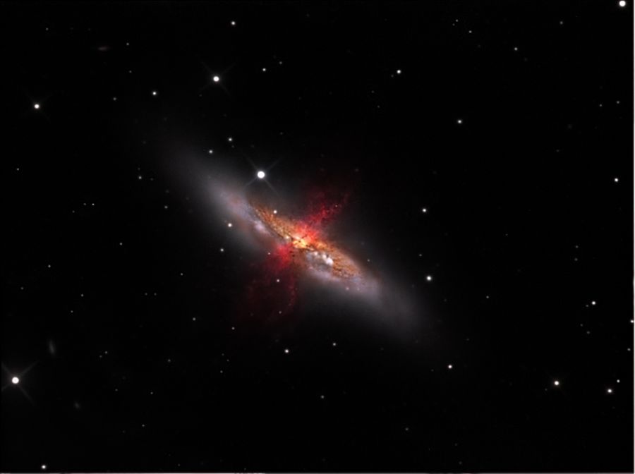 M82