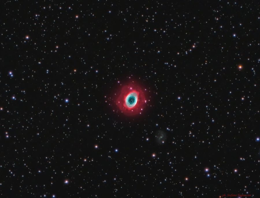 Ring Nebula M57 e alone esterno