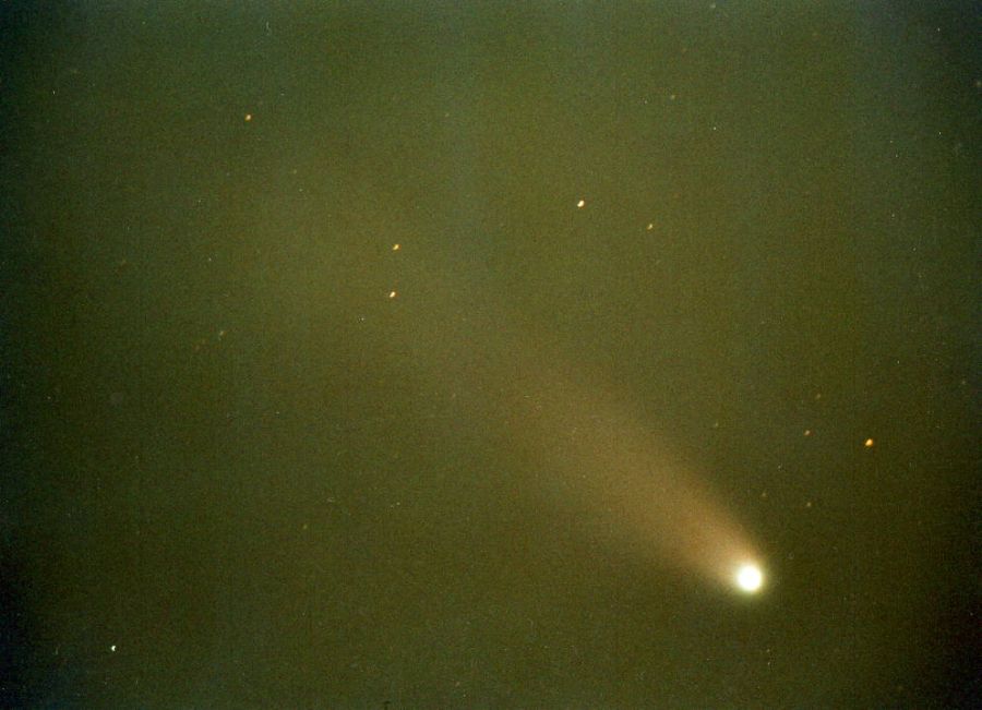 Cometa 153/ikeya-Zhang Mg3.51