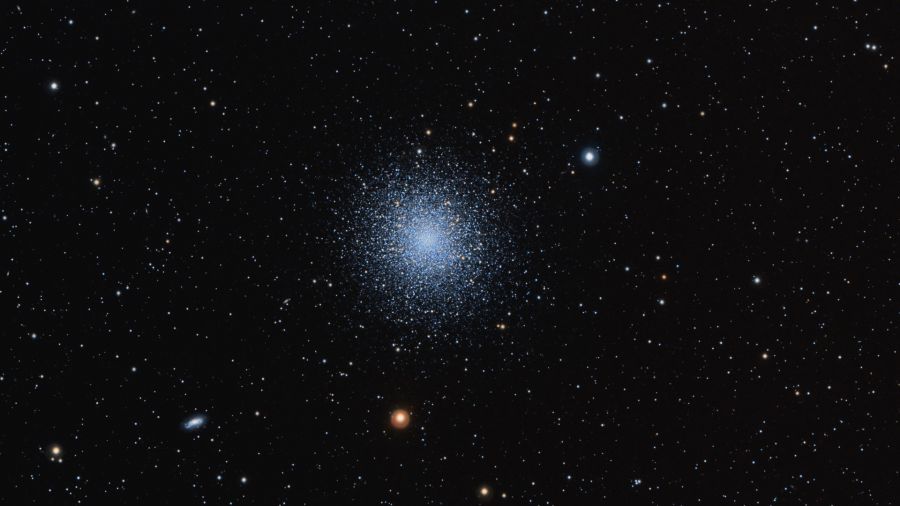 M13