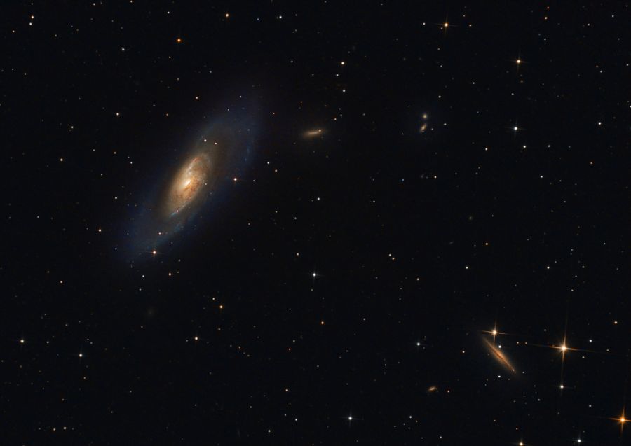 Galassie  M106 -NGC 4217