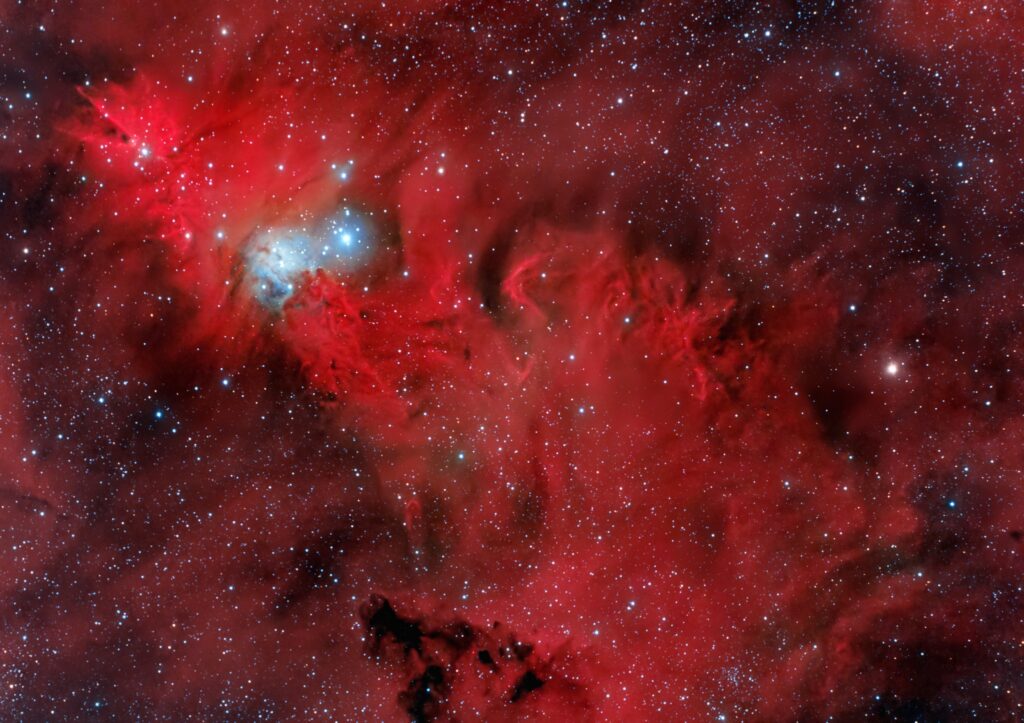 La Nebulosa Cono Costellazione dell'Unicorno. Distanza circa 2450 a.l. Data 24.11.22