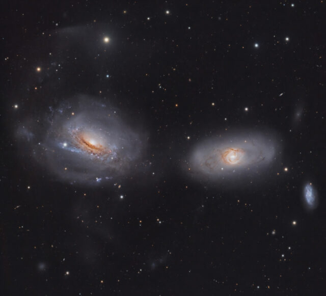 Le galassie NGC3169 & NGC3166 Immagine finale di gruppo, ottenuta sovrapponendo in modo pesato i contributi di 15 partecipanti del team