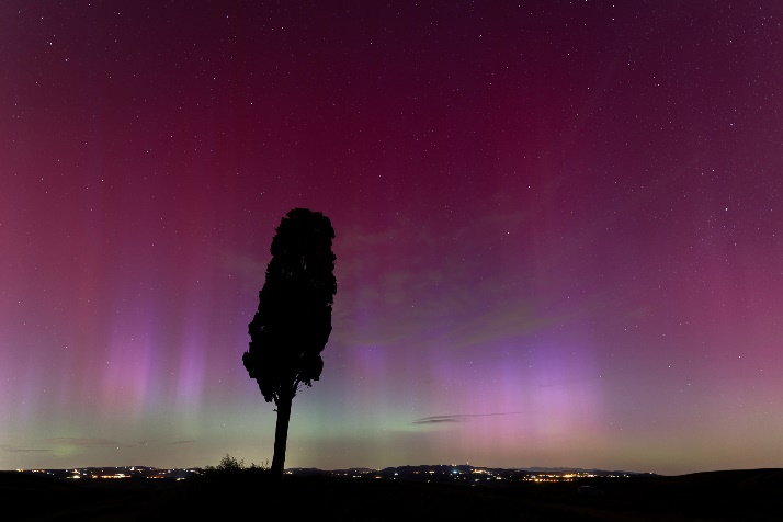 L’aurora sulle Crete Senesi (Marco Lucherini)