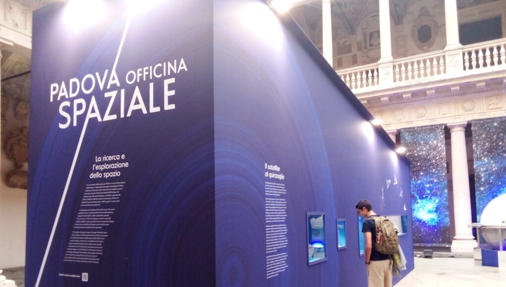 L'installazione "Officina spaziale" a Palazzo del Bo